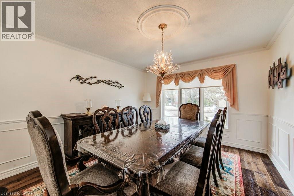 342 Wyecroft Boulevard, Waterloo, ON - Indoor Photo Showing Dining Room