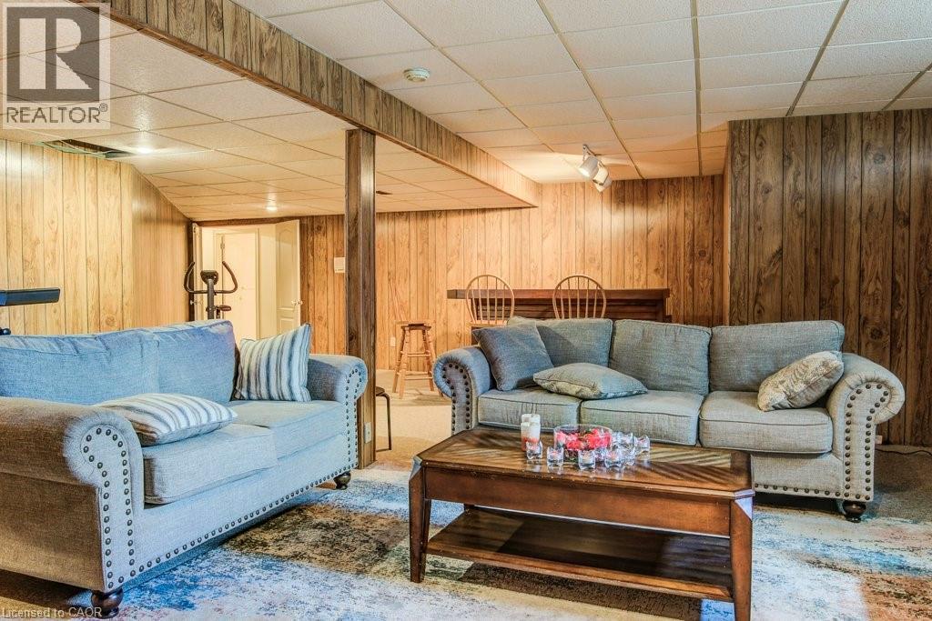 342 Wyecroft Boulevard, Waterloo, ON - Indoor