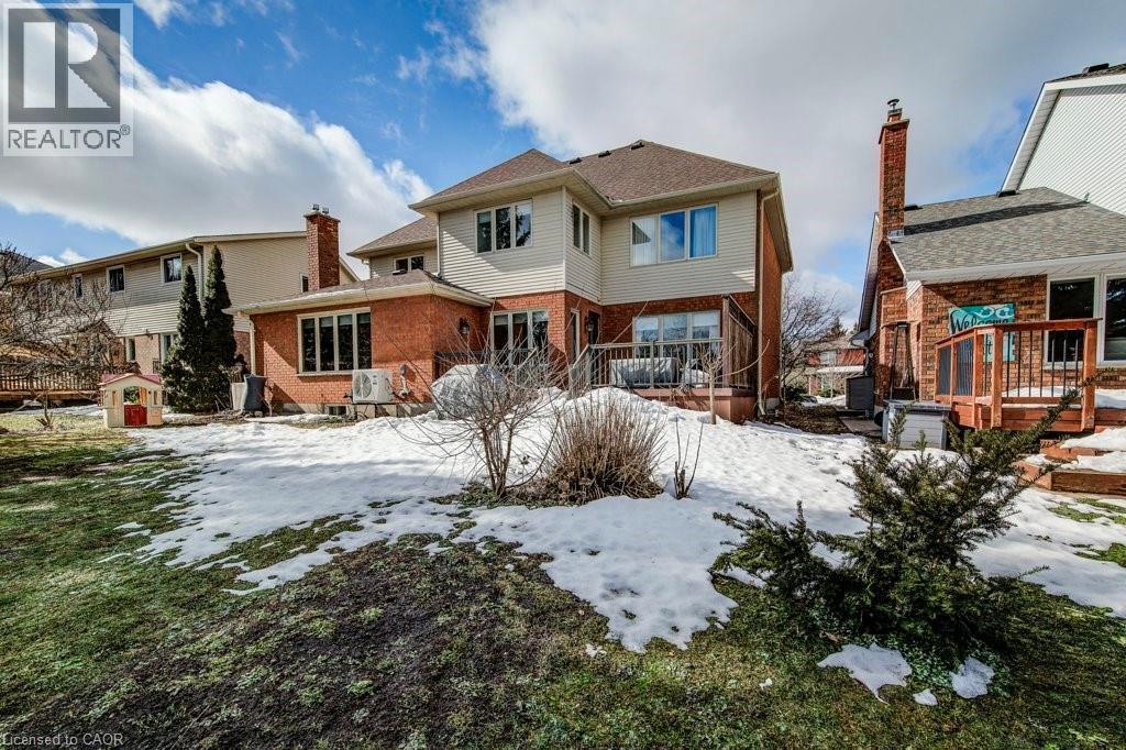 342 Wyecroft Boulevard, Waterloo, ON - Outdoor