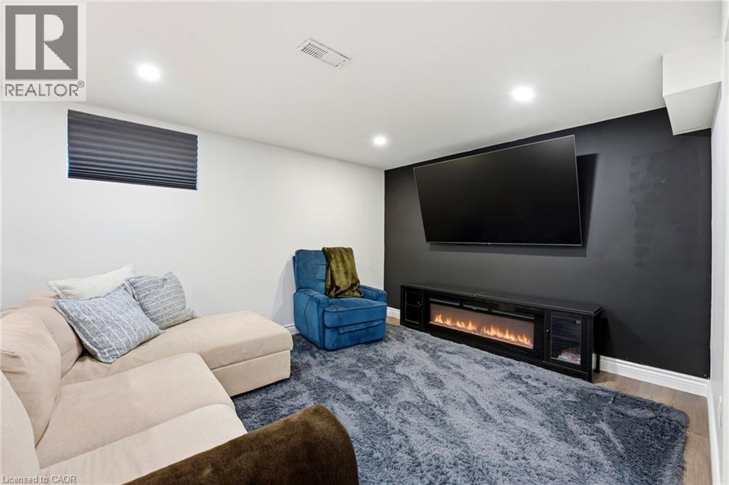 48 Champlain Avenue, Hamilton, ON - Indoor With Fireplace