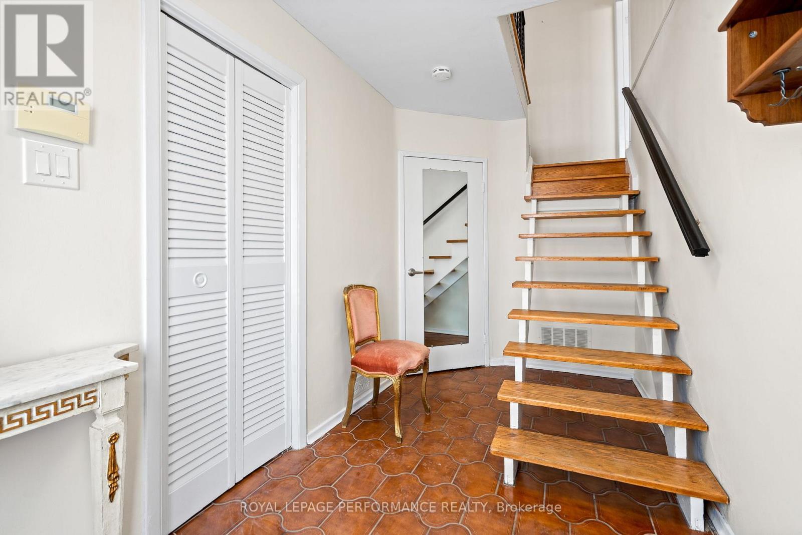 Far door leads to garage inside entry - 1430 Edgecliffe Avenue, Ottawa, ON - Indoor Photo Showing Other Room