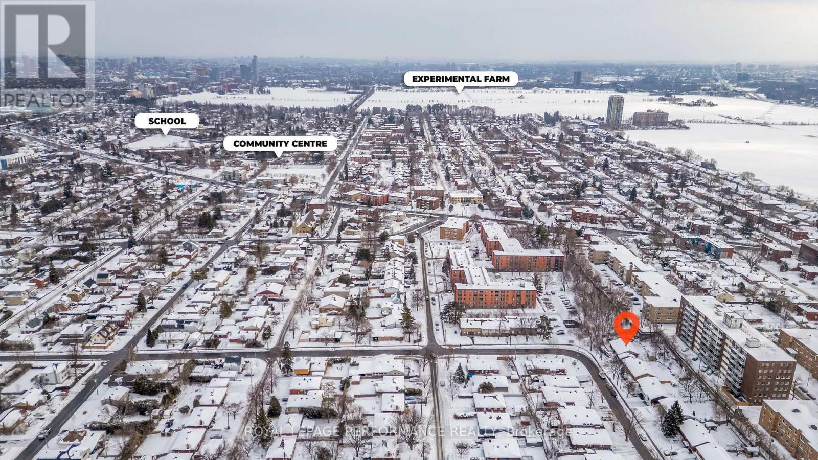 Community Center, Bicycle paths - 1430 Edgecliffe Avenue, Ottawa, ON - Outdoor With View