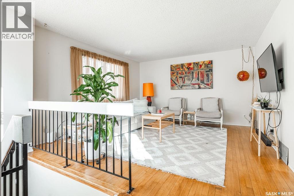 724 M Avenue S, Saskatoon, SK - Indoor Photo Showing Other Room