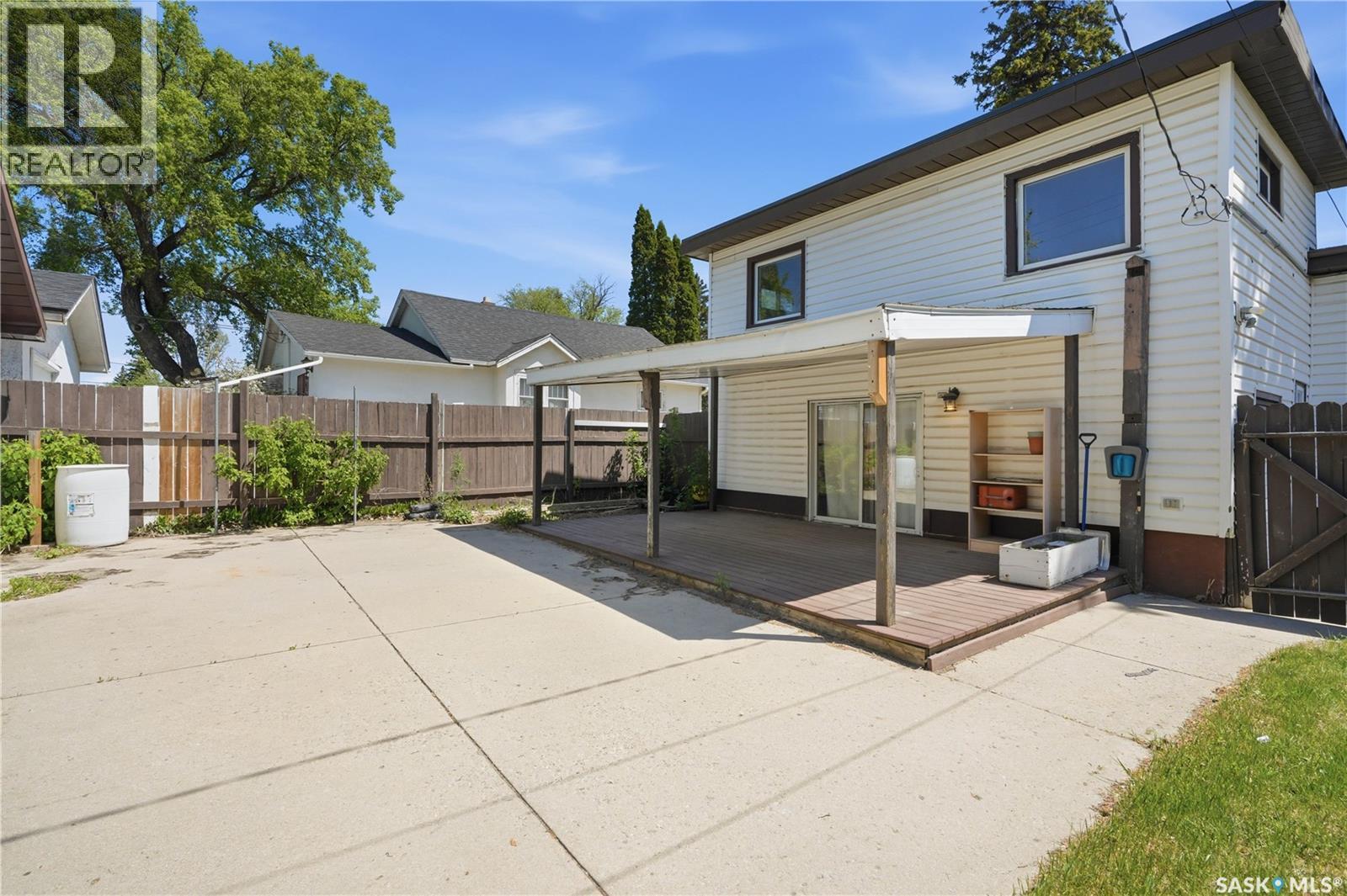 100 Cruise Street, Saskatoon, SK - Outdoor With Exterior