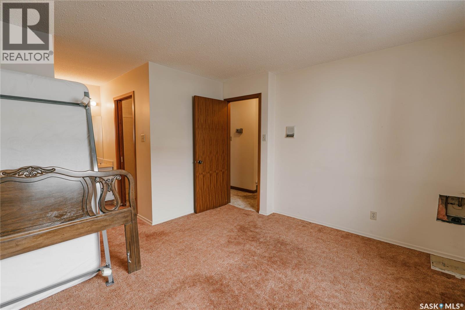 463 Christopher Road, Saskatoon, SK - Indoor