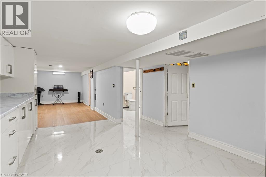 30 Webber Avenue, Hamilton, ON - Indoor