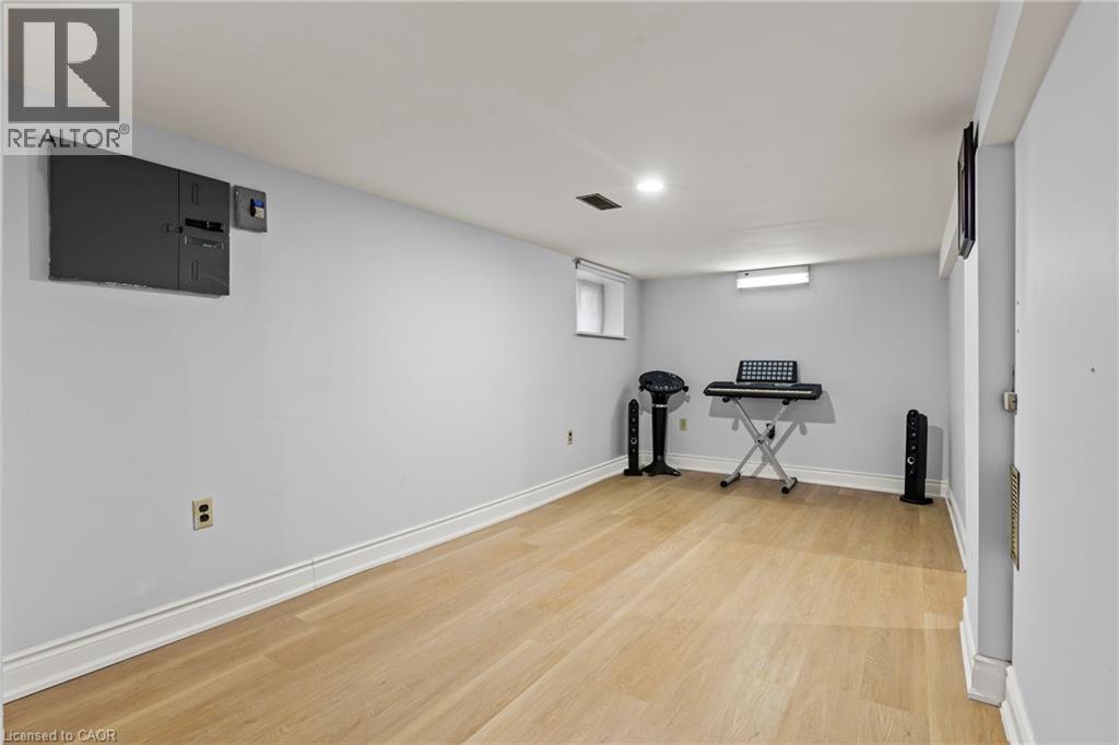30 Webber Avenue, Hamilton, ON - Indoor