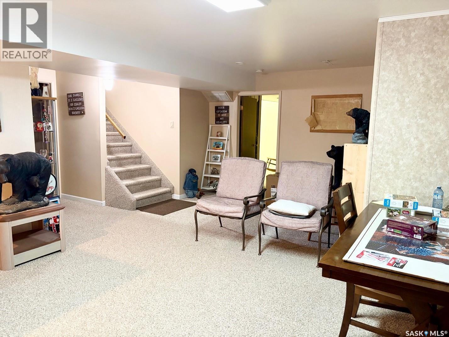 452 Mountview Road, Yorkton, SK - Indoor