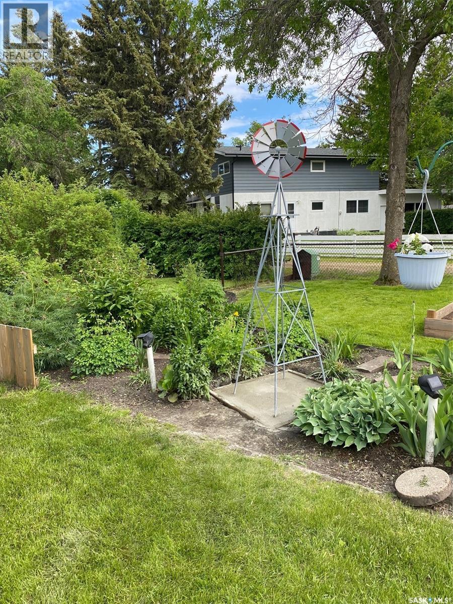 452 Mountview Road, Yorkton, SK - Outdoor