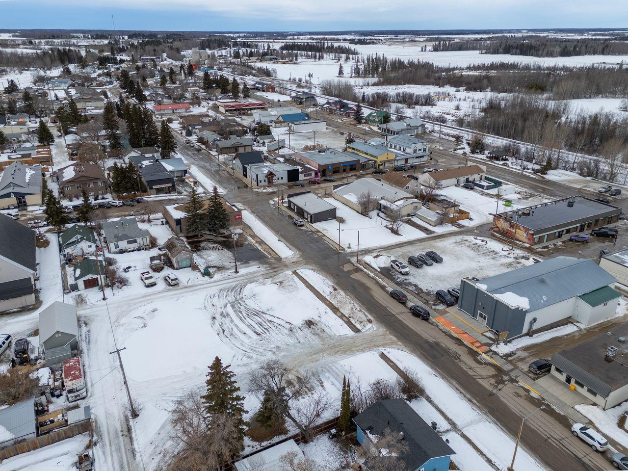 4923 49 Ave, Onoway, AB