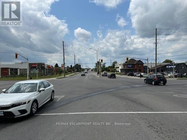 1360 Rymal Road E, Hamilton, ON