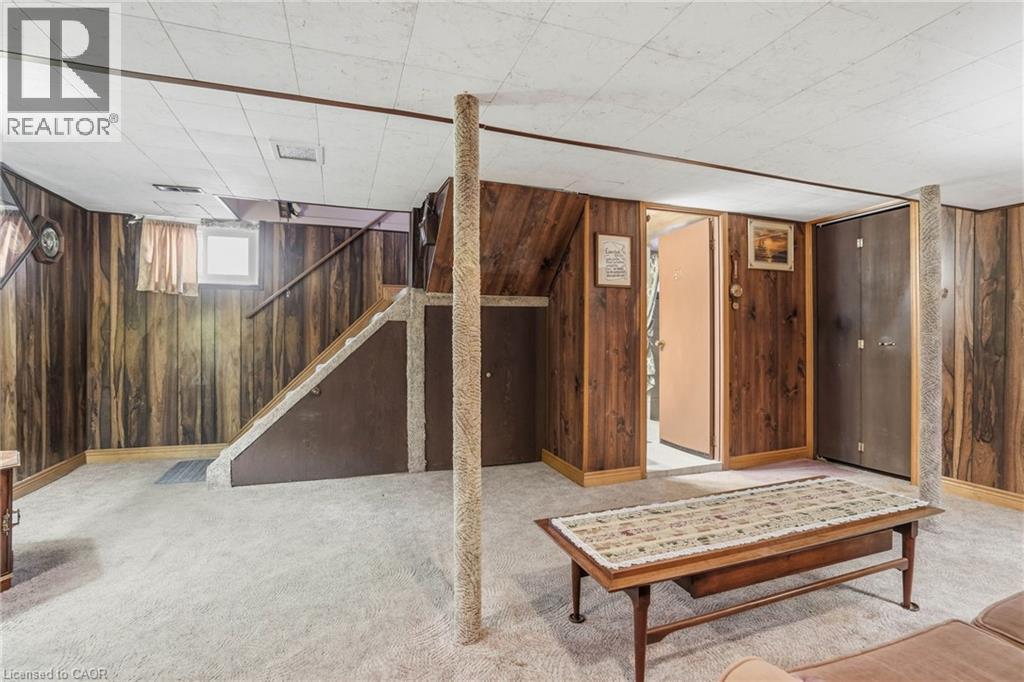 71 Weir Street S, Hamilton, ON - Indoor