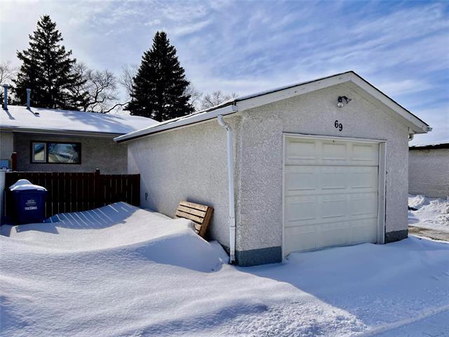69 Red Oak Dr, Winnipeg, MB