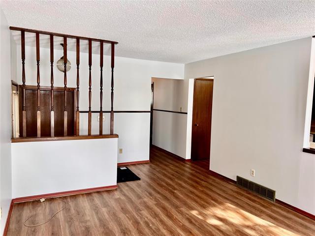 69 Red Oak Dr, Winnipeg, MB