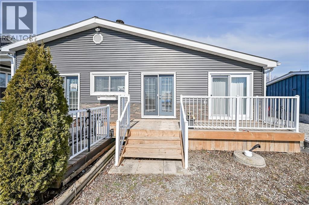 87 Lakeshore Road, Haldimand, ON - Outdoor With Deck Patio Veranda
