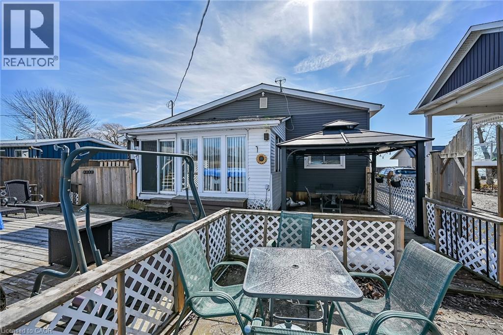 87 Lakeshore Road, Haldimand, ON - Outdoor With Deck Patio Veranda