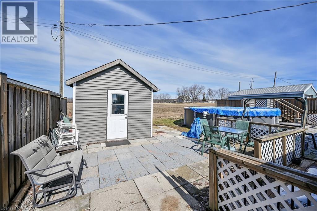 87 Lakeshore Road, Haldimand, ON - Outdoor With Exterior