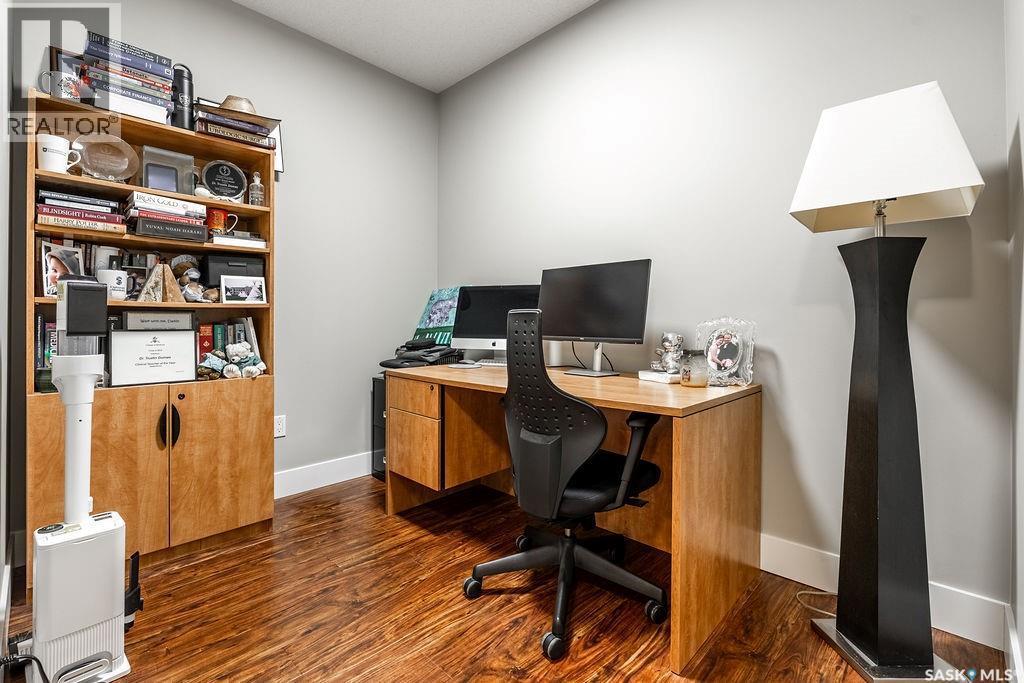 1307 Jackson Avenue, Saskatoon, SK - Indoor Photo Showing Office