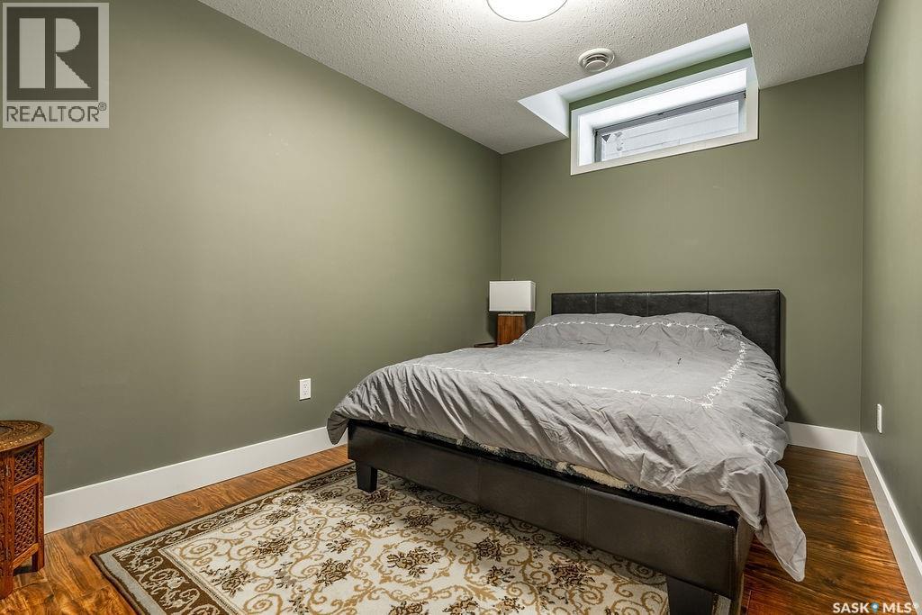1307 Jackson Avenue, Saskatoon, SK - Indoor Photo Showing Bedroom