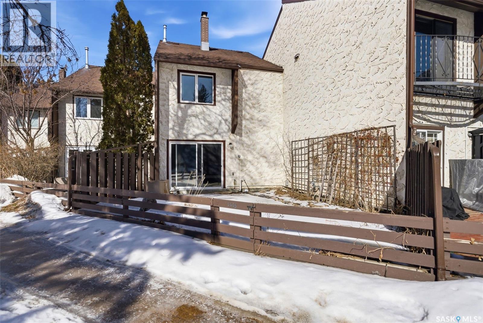 1615 23Rd Avenue, Regina, SK - Outdoor