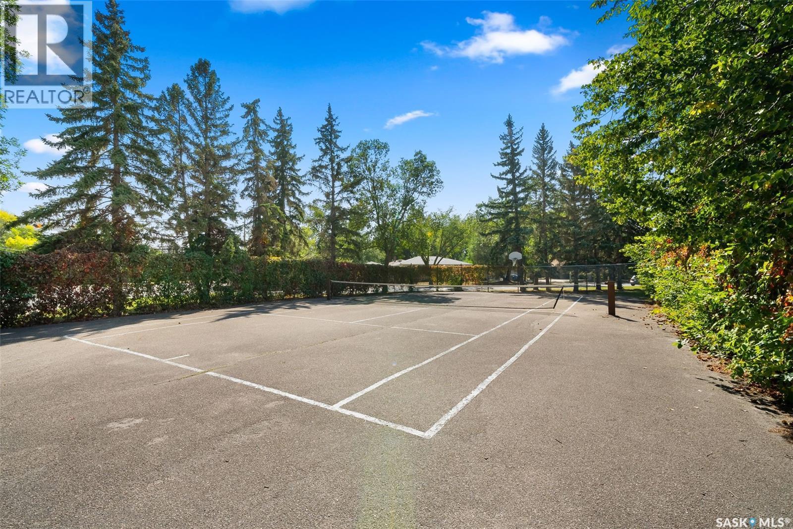 1615 23Rd Avenue, Regina, SK - Outdoor