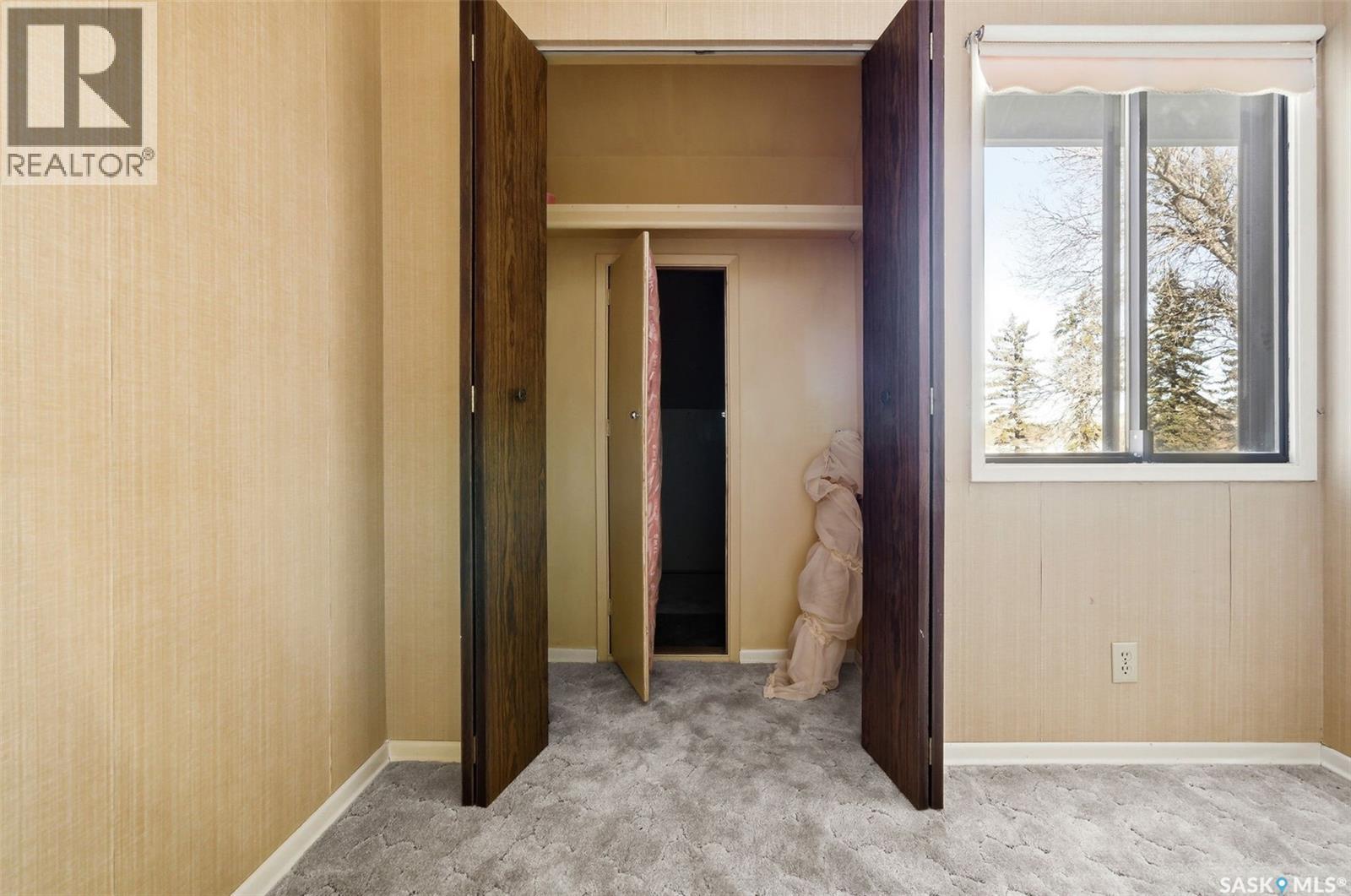 1615 23Rd Avenue, Regina, SK - Indoor