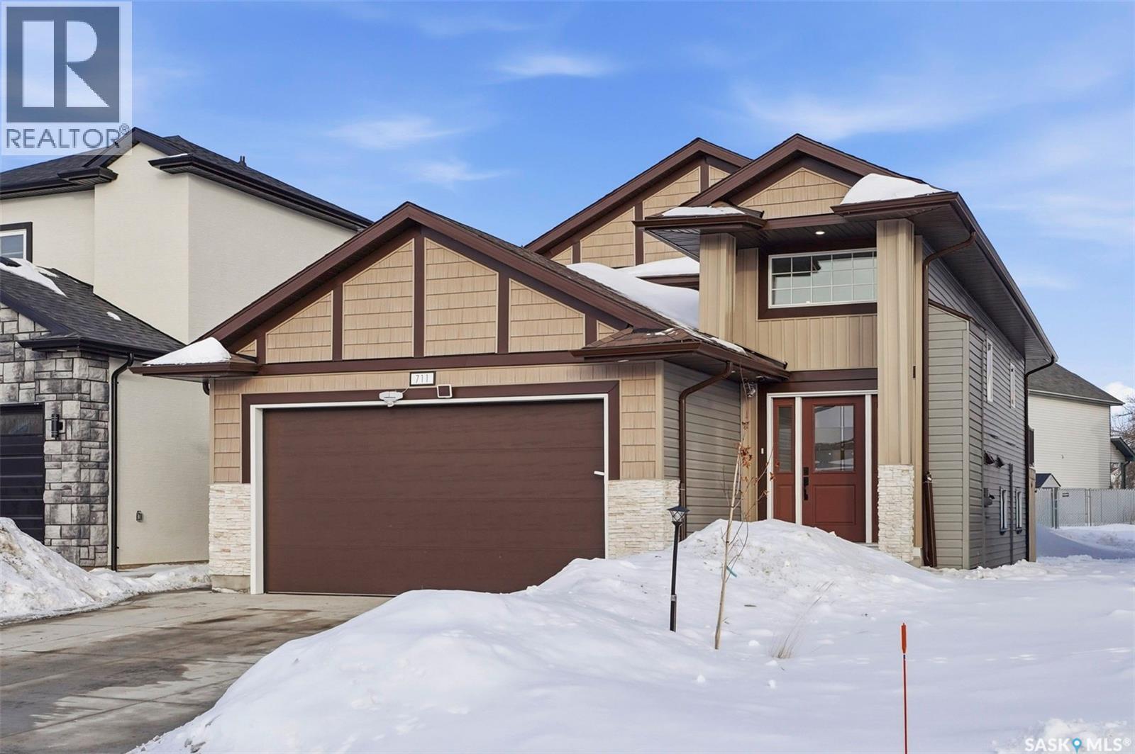 711 Nightingale Road, Saskatoon, SK - Outdoor