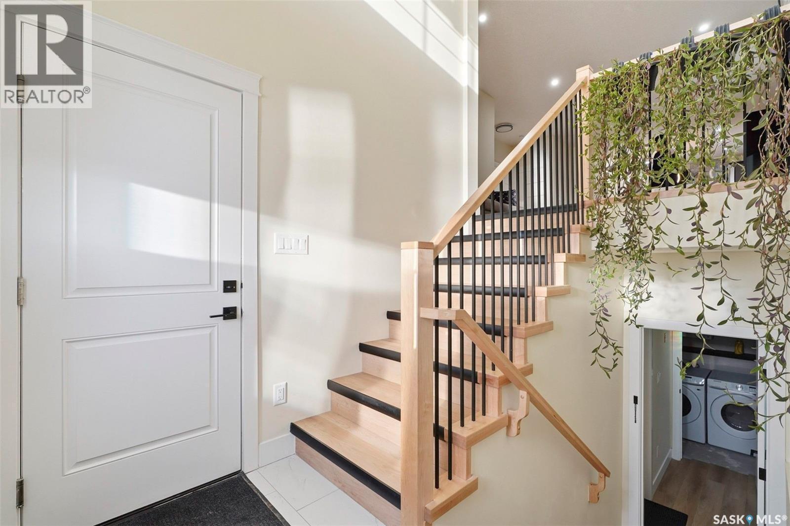 711 Nightingale Road, Saskatoon, SK - Indoor Photo Showing Other Room