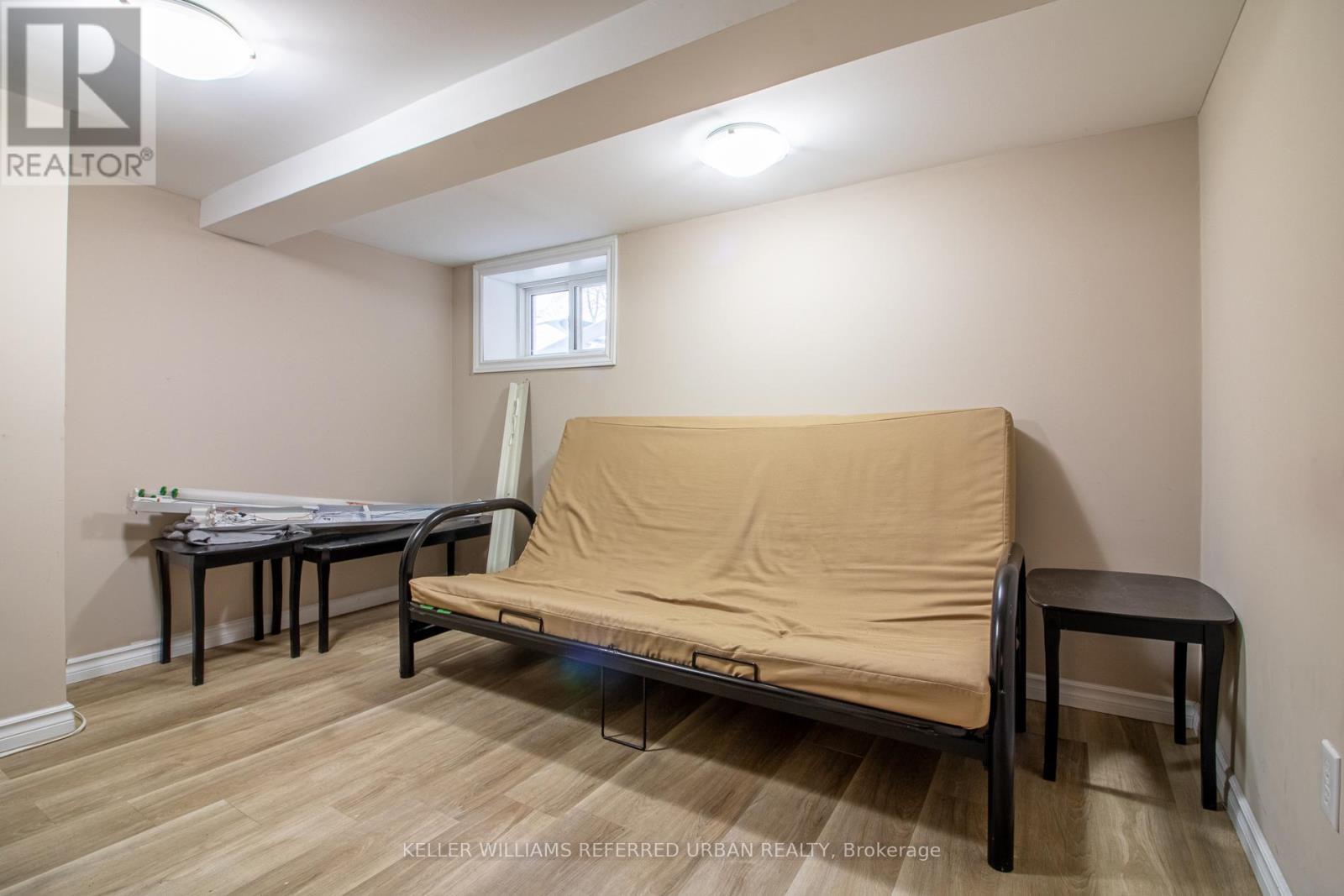 36 Haddon Avenue N, Hamilton, ON - Indoor Photo Showing Other Room