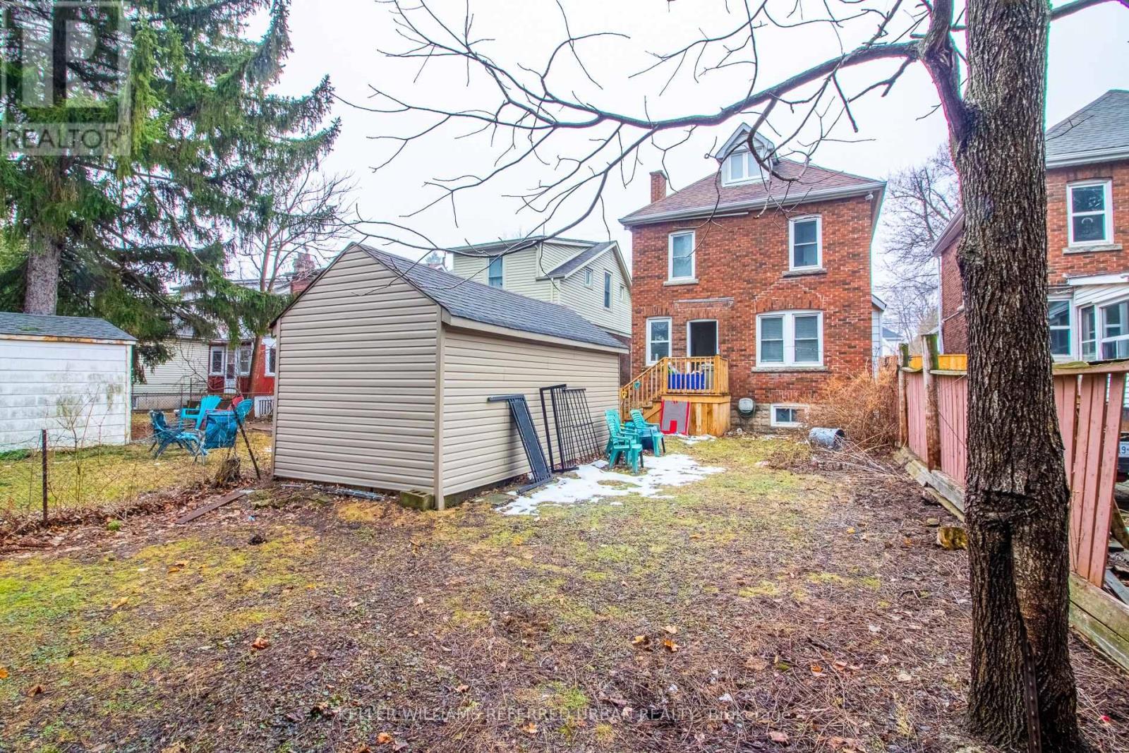 36 Haddon Avenue N, Hamilton, ON - Outdoor With Exterior