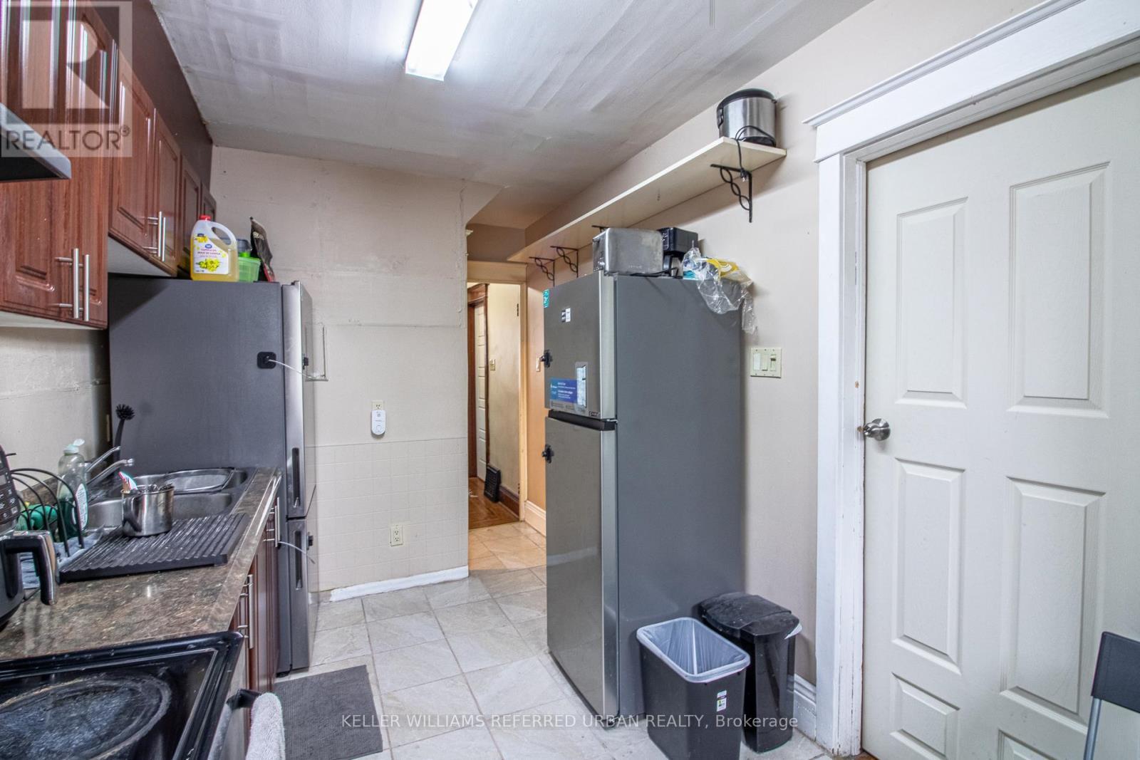 36 Haddon Avenue N, Hamilton, ON - Indoor