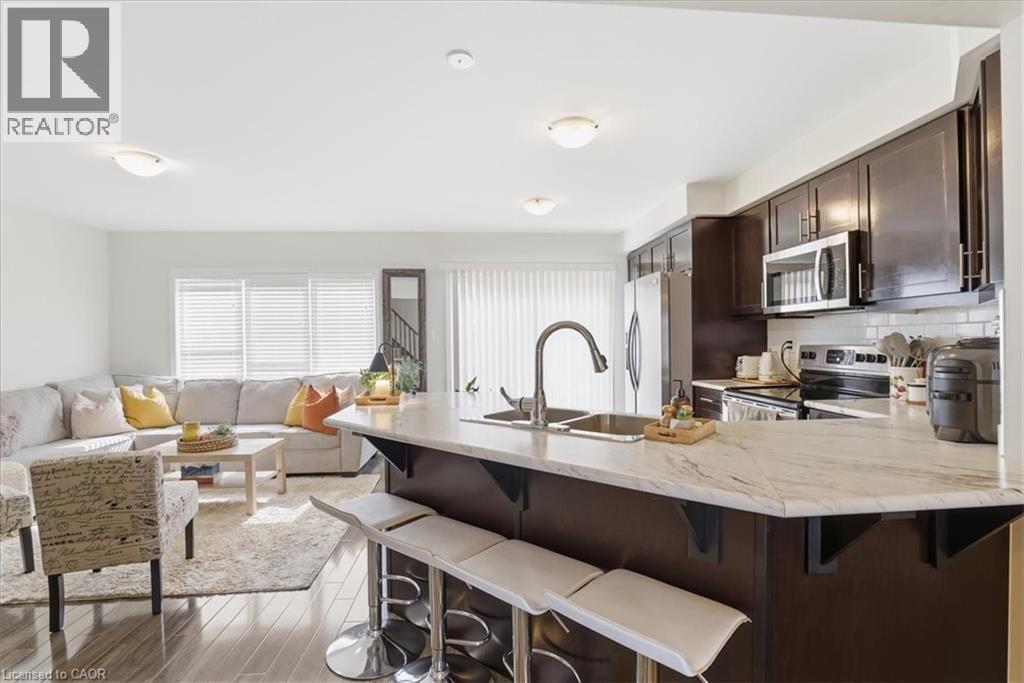 162 West Oak Trail, Kitchener, ON - Indoor Photo Showing Kitchen With Double Sink