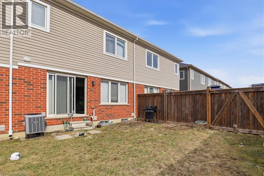 162 West Oak Trail, Kitchener, ON - Outdoor With Exterior
