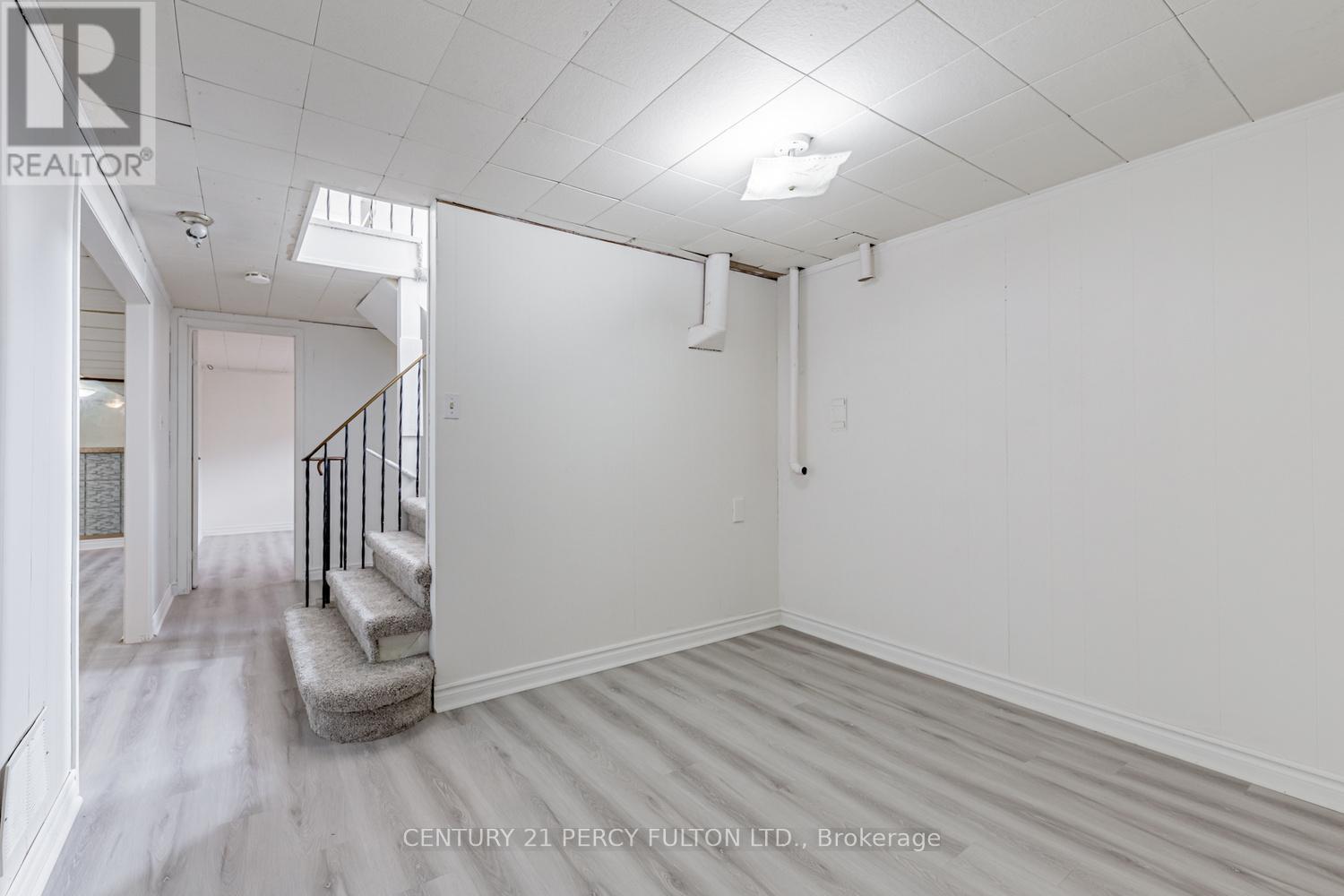 55 Glovers Road E, Oshawa, ON - Indoor Photo Showing Other Room