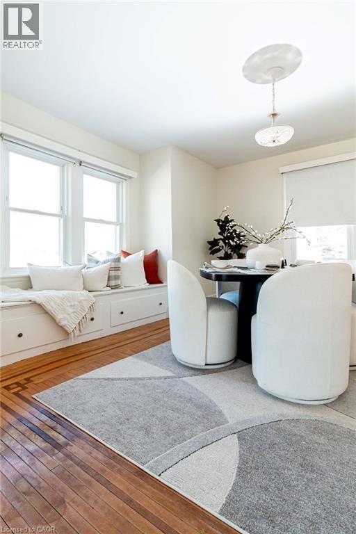 58 Edgemont Street N, Hamilton, ON - Indoor