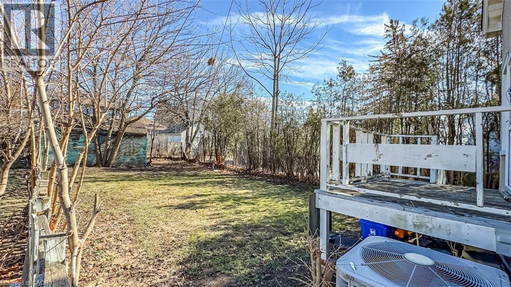 58 Edgemont Street N, Hamilton, ON - Outdoor