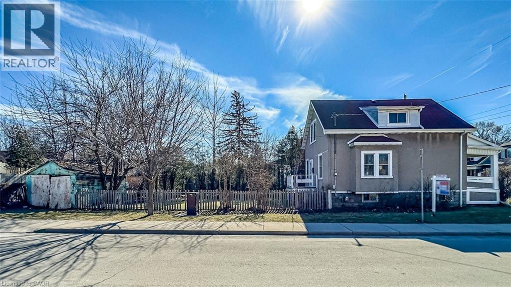 58 Edgemont Street N, Hamilton, ON - Outdoor