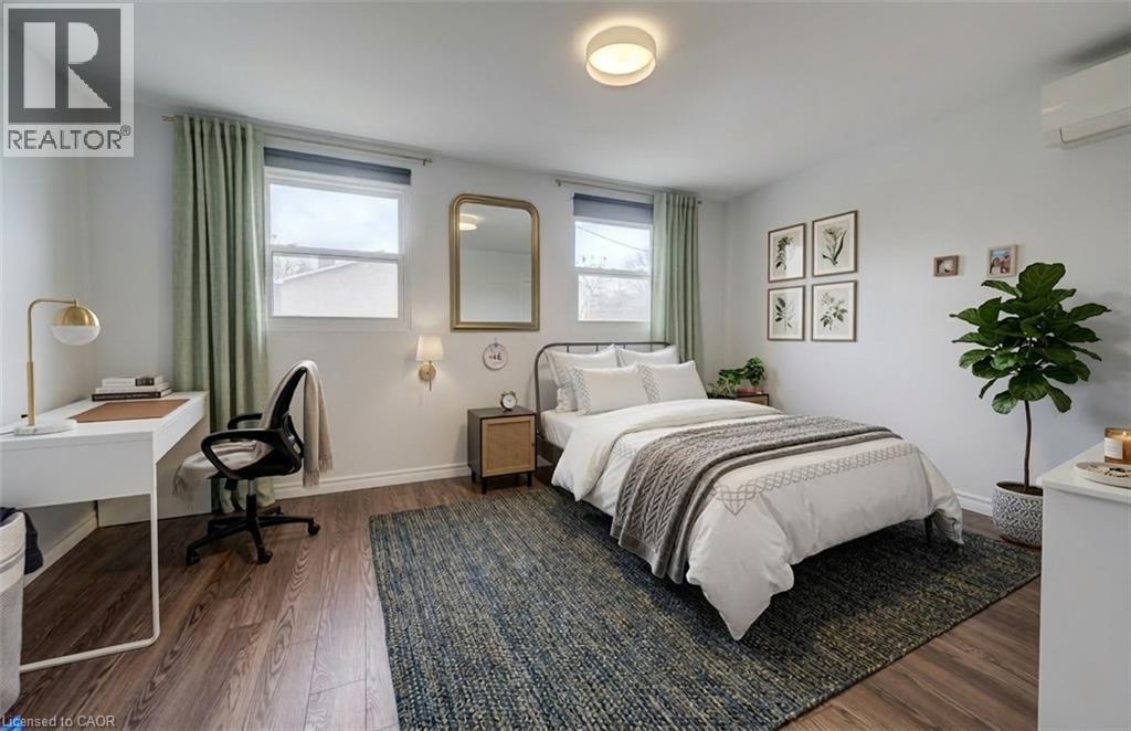 184 Westcourt Place, Waterloo, ON - Indoor Photo Showing Bedroom