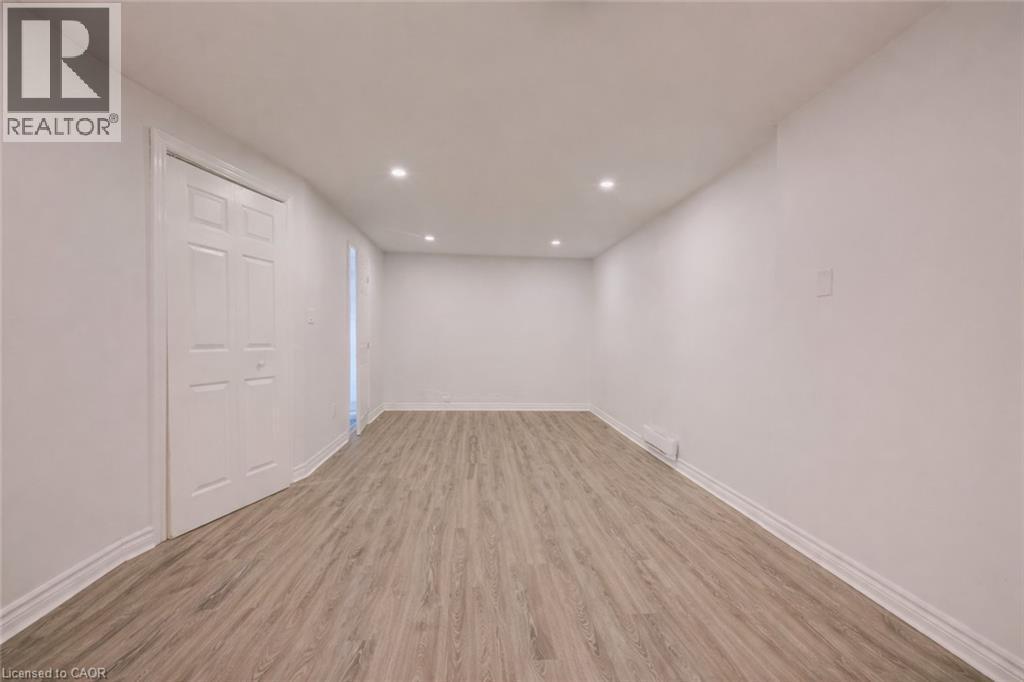 184 Westcourt Place, Waterloo, ON - Indoor Photo Showing Other Room