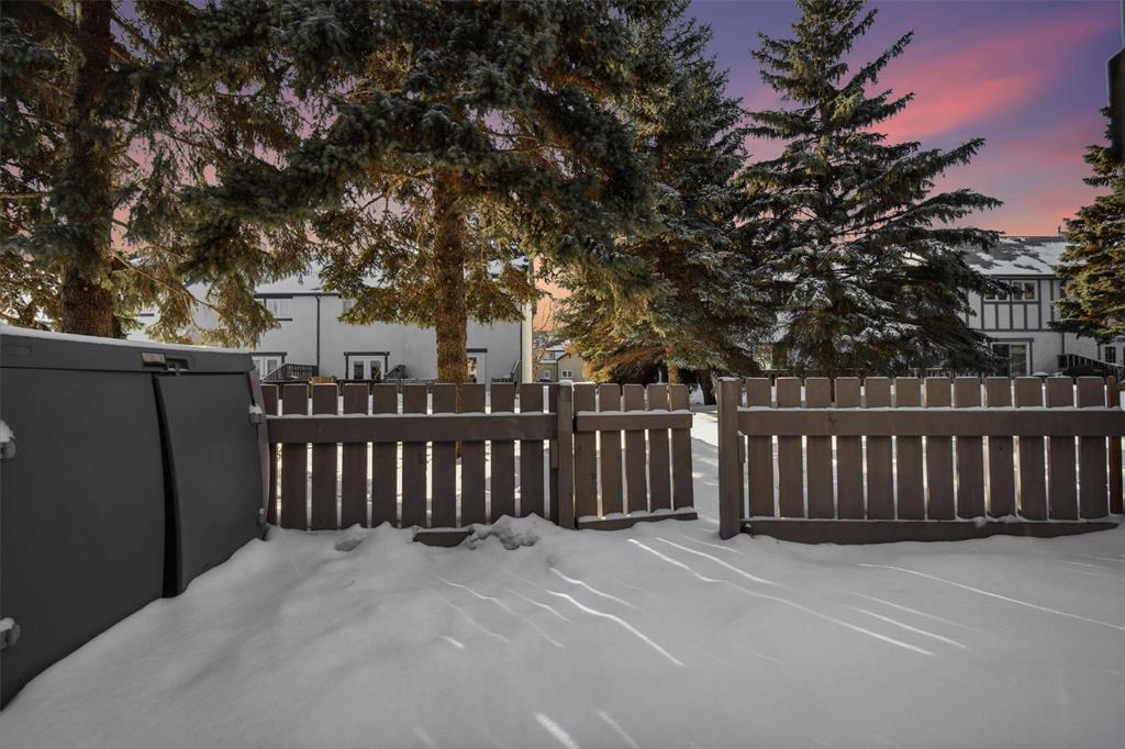 D 57 Apple Lane, Winnipeg, MB - Outdoor