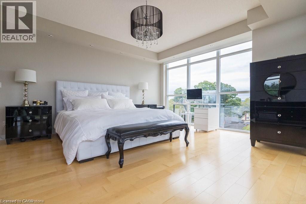 551 Maple Avenue Unit# 607, Burlington, ON - Indoor Photo Showing Bedroom