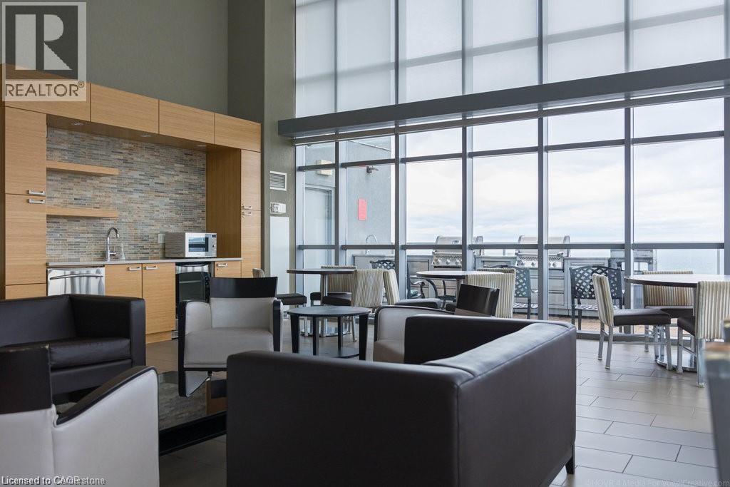 551 Maple Avenue Unit# 607, Burlington, ON - Indoor Photo Showing Other Room