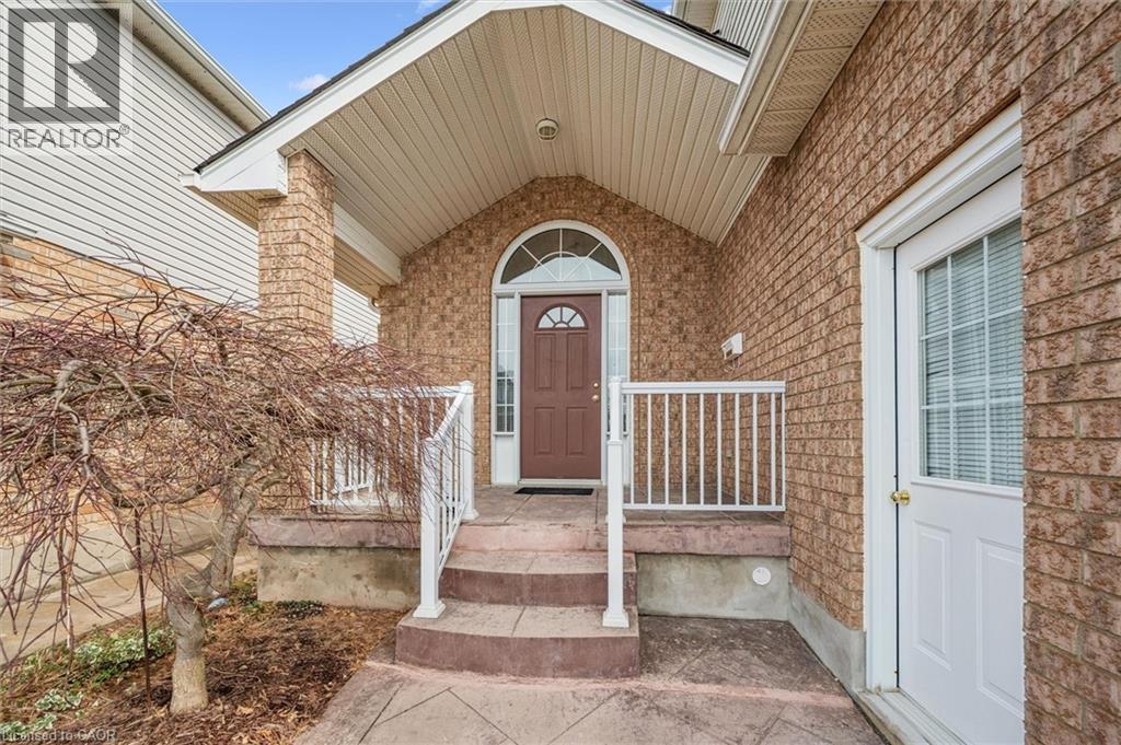 6 Keller Crescent, Kitchener, ON - Outdoor