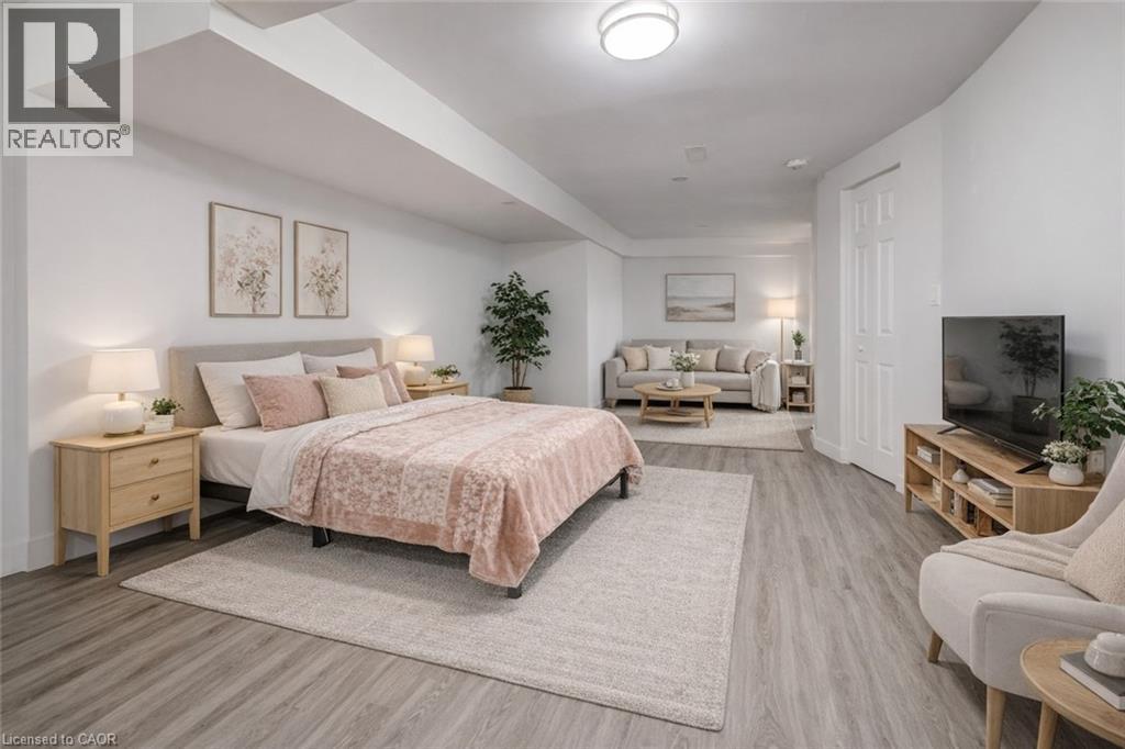 174 Westcourt Place, Waterloo, ON - Indoor Photo Showing Bedroom