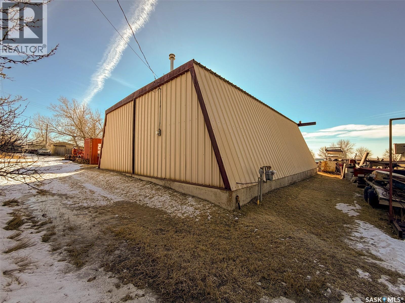 103 - 105 1St Avenue W, Climax, SK