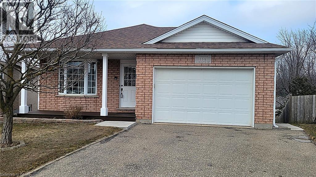 114 Glencliffe Court, Kitchener, ON - Outdoor