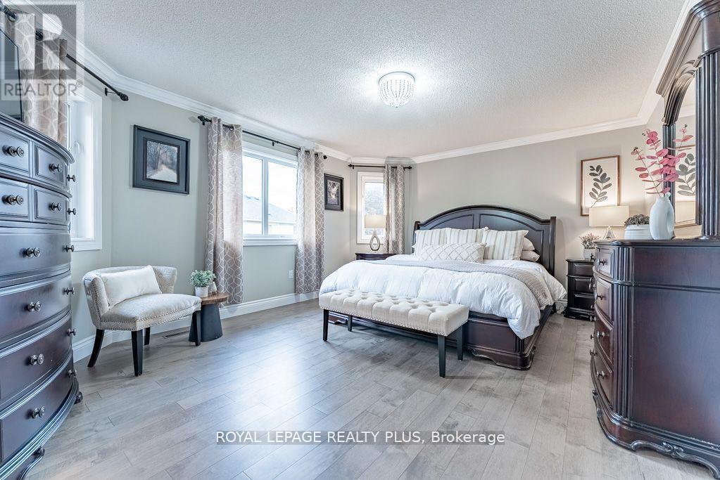 20 Navy Crescent, Brampton, ON - Indoor Photo Showing Bedroom