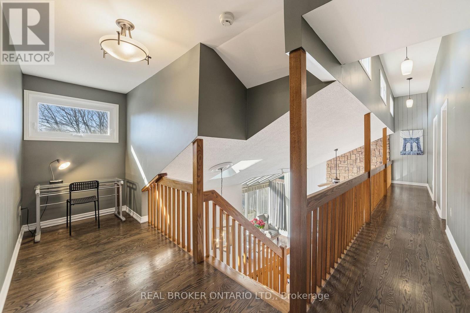 39 Templer Drive, Hamilton, ON - Indoor Photo Showing Other Room