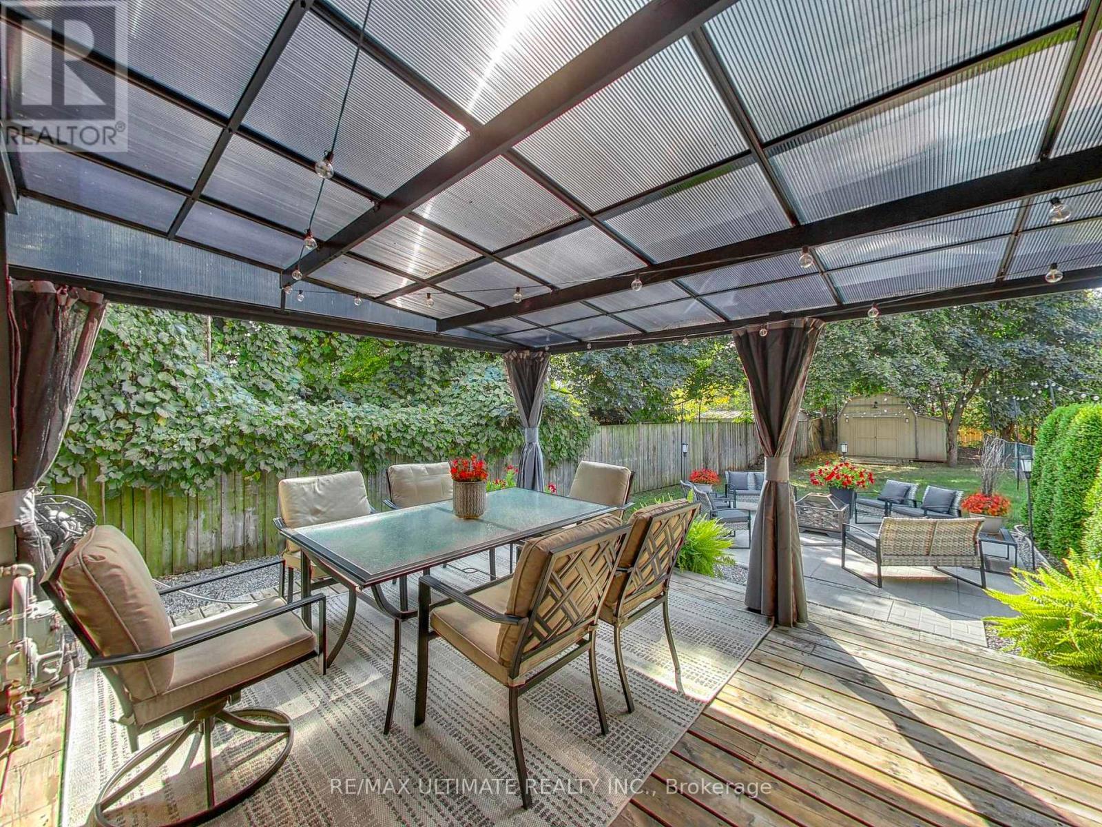 496 Elgin Street N, Cambridge, ON - Outdoor With Deck Patio Veranda With Exterior