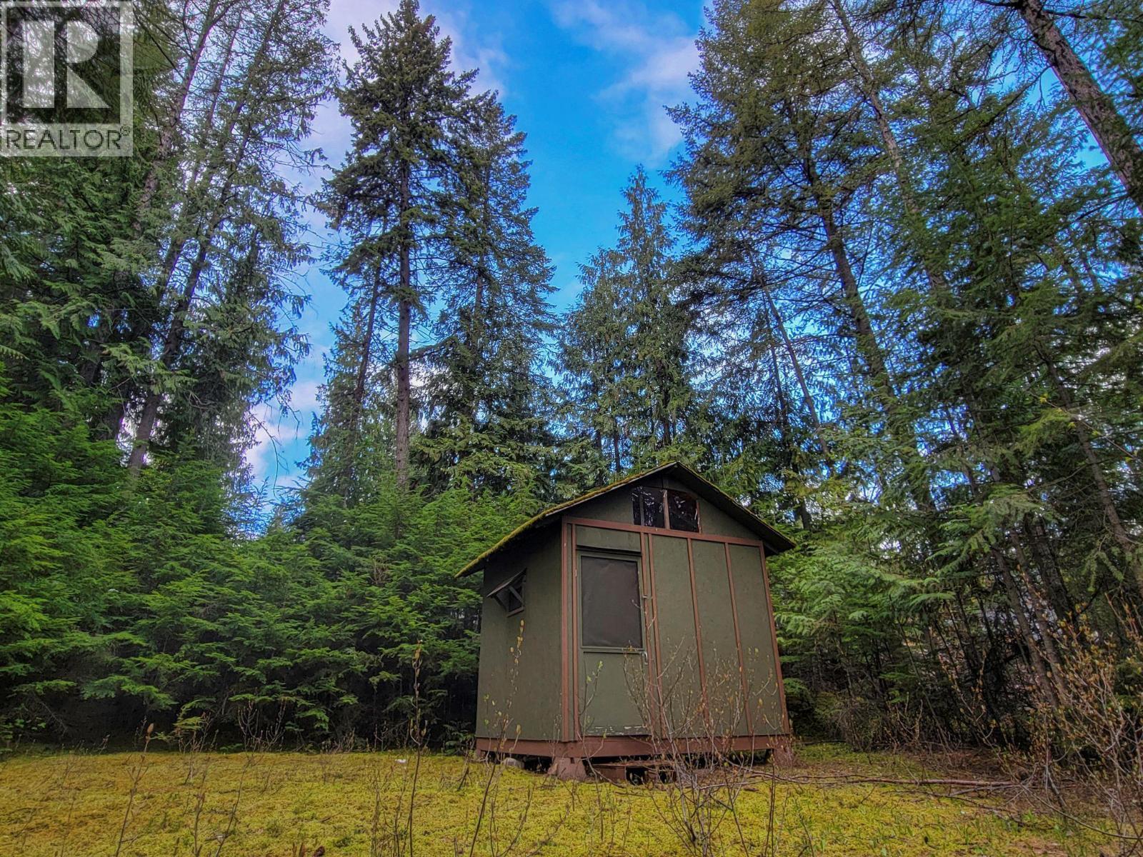 Shed - Balfour Avenue Lot# Lot 8, Kaslo, BC